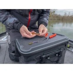 Fox Rage Voyager Medium Camo Welded Bag -Hengels Wereld Verkoopwinkel 1524606Rage Voyager Medium Camo Welded Bag 7